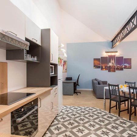 Le Business... Ideal Pour Travailler Mais Pas Que! Tourcoing Zewnętrze zdjęcie